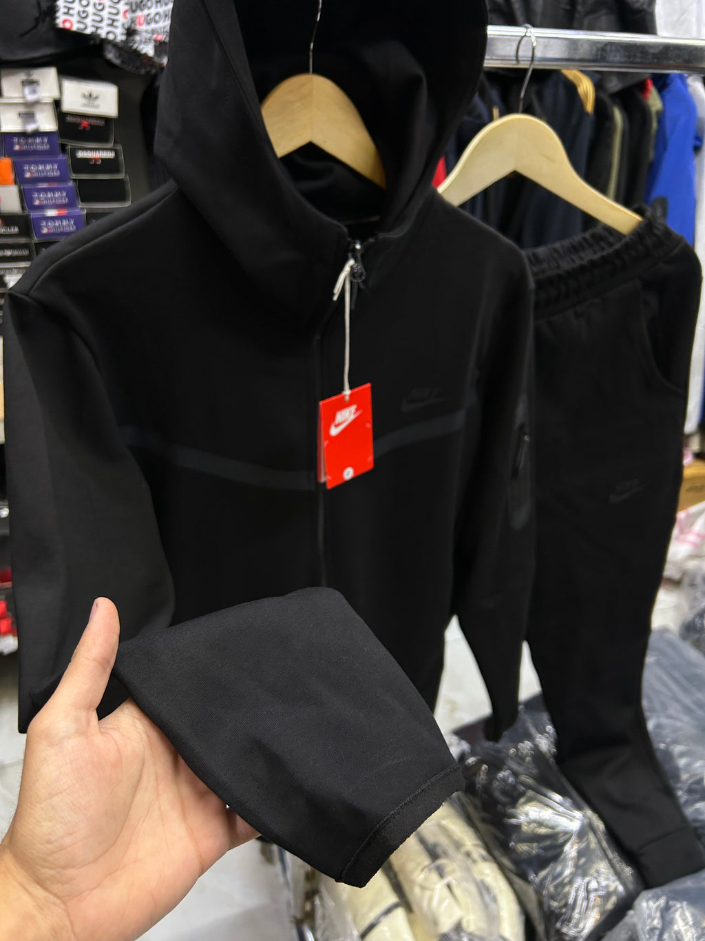 Nike Techfleece Black-Complet