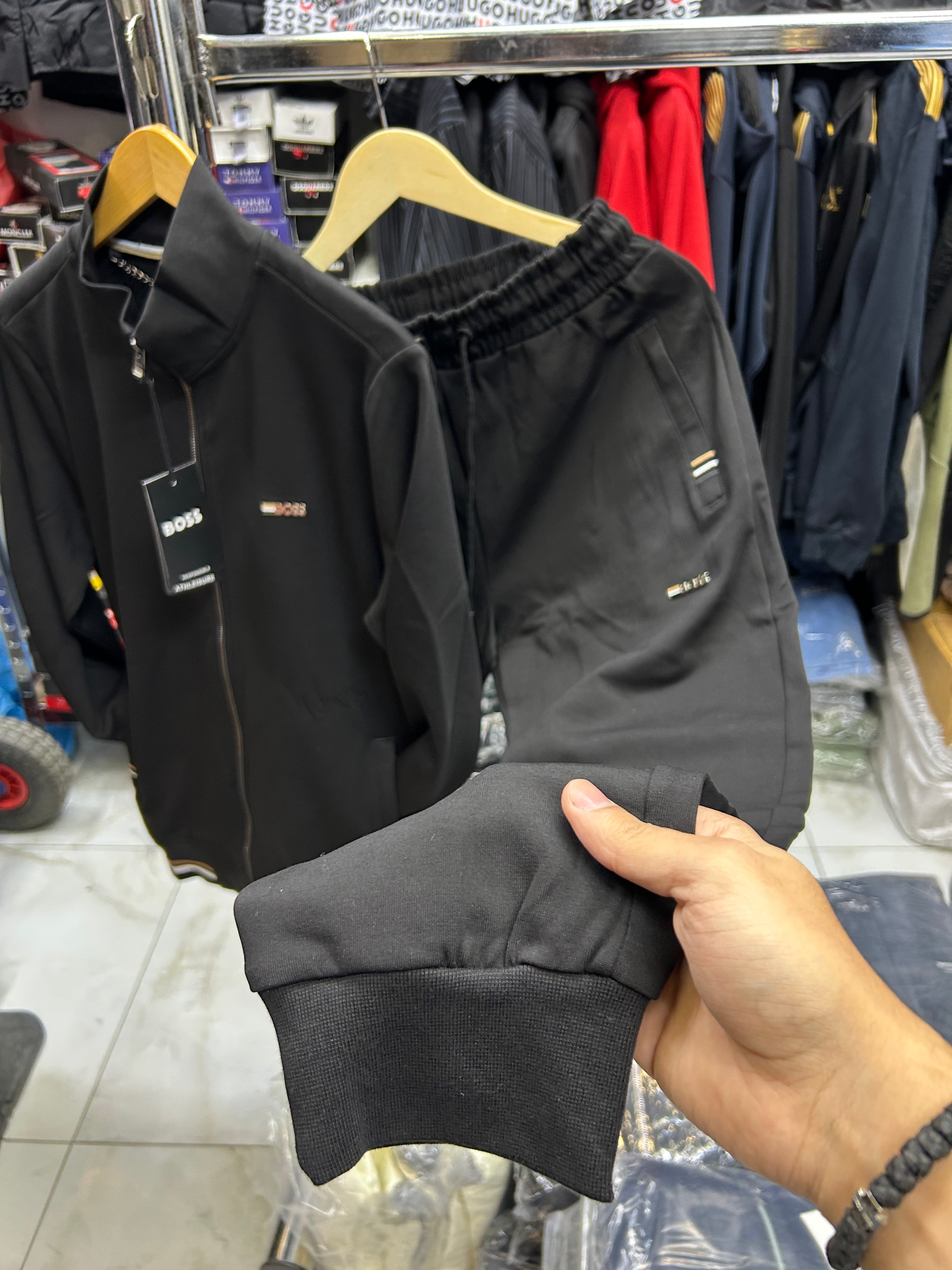 Boss Lion Tracksuit-Complet