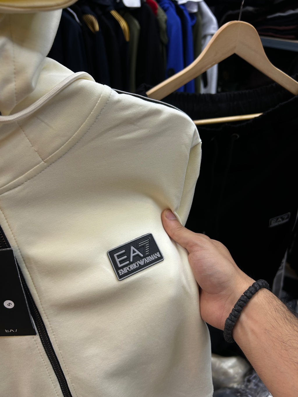 Armani EA7 Tracksuit-Complet